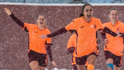 Trabzonspor, Hakkarigücü'nü iki golle geçti