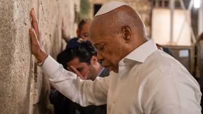 New York'ta görevi devretmeye hazırlanan Eric Adams soluğu İsrail'de aldı