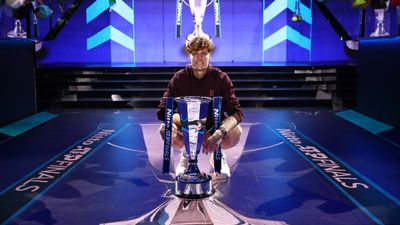 ATP Finalleri'nde Jannik Sinner şampiyon oldu