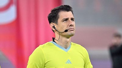 Dünya Kupası elemelerinde Halil Umut Meler'den 2 tartışmalı karar