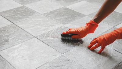 Kir, kireç, sararma… Hepsi bitiyor! Fayansları pırıl pırıl yapan yöntem