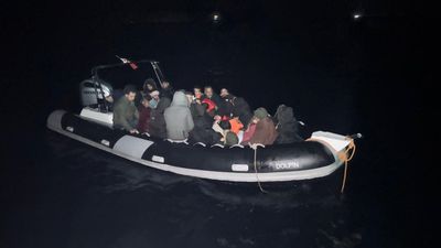 Muğla açıklarında mahsur kalan 31 kaçak göçmen kurtarıldı