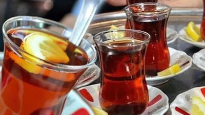 İstanbul'da çayın yanında verilen limondan ücret alan işletmeye ceza