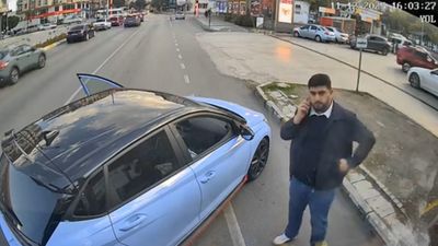 Isparta'da otobüsün önünü kesen genç isyan etti: Maganda değilim hakkımı arıyorum