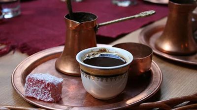 Bosna’da kahveler neden kulpsuz fincanda servis ediliyor? Asırlık sebep ortaya çıktı
