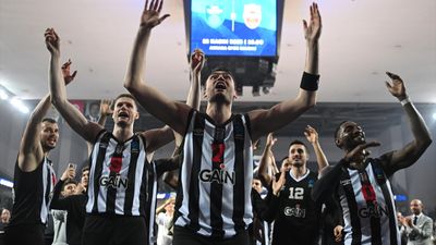 Avrupa'daki Türk derbisinde kazanan Beşiktaş oldu