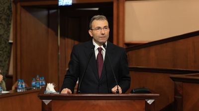 Pendik Belediye Başkanı Ahmet Cin'in İmamoğlu eleştirisi sonrası mikrofonu kapatıldı