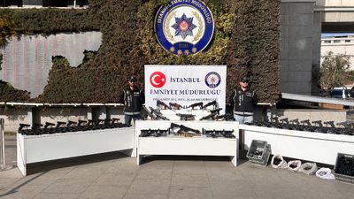 İstanbul'da son bir ayda sokak çetelerine operasyon: 145 gözaltı