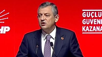 Özgür Özel'den 'barış' çıkışı: Birileri milletin umutlarını heba ederse biz buradayız