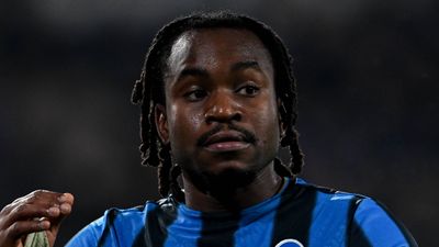 Ademola Lookman ezeli rakipleri karşı karşıya getirdi