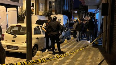 İstanbul Zeytinburnu'nda iş yerindeki silahlı kavgada 2 kişi öldü