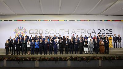 Cumhurbaşkanı Erdoğan G20 Zirvesi'nde aile fotoğrafına katıldı