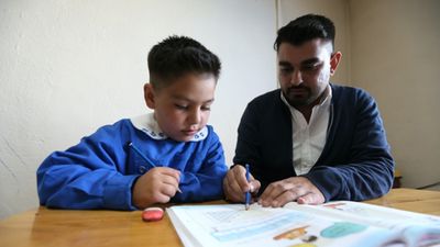 Kars’ın 2 bin 400 rakımlı köyünde tek öğrenciye eğitim veriyor