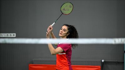 Neslihan Arın, Hindistan'da gümüş madalya aldı