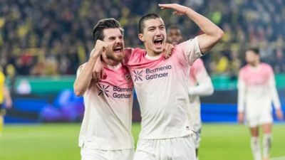 Leverkusen, Dortmund'u yenerek çeyrek finale çıktı