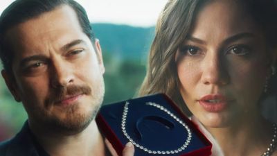 Eşref Rüya'daki gizemli kolyenin fiyatı ortaya çıktı! "Eşref de cimriymiş"