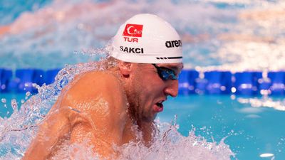 Emre Sakcı'dan Avrupa Kısa Kulvar Yüzme Şampiyonası'nda ikincilik!