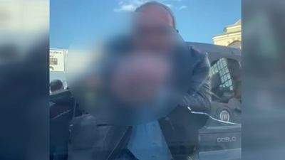 Ankara'da önünü kestikleri araca saldıran 3 kişi gözaltına alındı