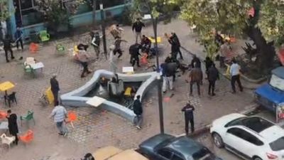 Manisa'da 80 kişilik kavgada taş, sopa ve silahlar kullanıldı