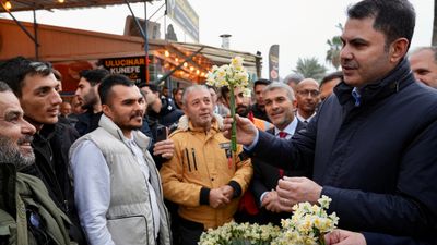 Murat Kurum'dan Hatay paylaşımı: Nergis gibi umudun çiçeği oldu