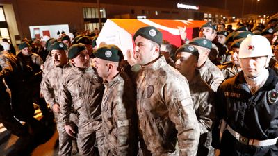 Şehit Özel Harekat Polisi Emre Albayrak'ın naaşı Samsun’a getirildi