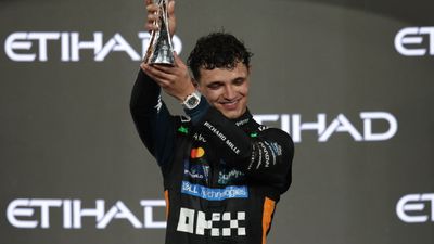Formula 1'de şampiyonlar kulübünün yeni üyesi Lando Norris oldu