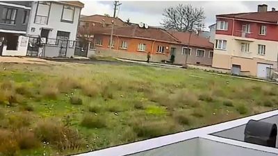 Eskişehir'de yaşlı vatandaşları darbedip altın bileziği çalan şahıs tutuklandı