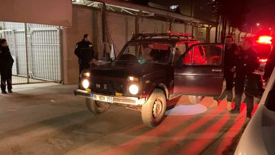 Bursa'da kaçarken polis aracına çarpan 15 yaşındaki sürücüye 150 bin lira ceza