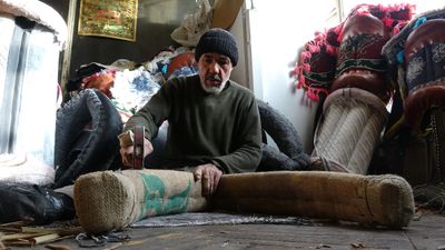 Gaziantep'te 55 yıllık usta, teknolojiye meydan okuyor