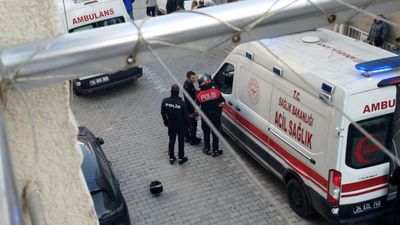 İstanbul'da motosikletli saldırganlar kurşun yağdırdı