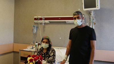 Şanlıurfa'da eşine karaciğerini bağışladı