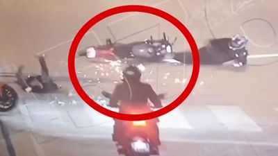 Ali Yerlikaya duyurdu: Edirne'de kırmızı ışıkta geçerek yayaya çarpan sürücü yakalandı