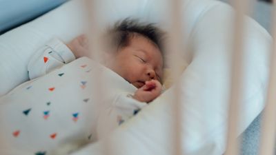 Çin'in çılgın nüfus artırma politikaları: Prezervatife vergi koyulacak