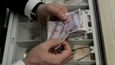 Asgari ücrette gözler üçüncü toplantıda! Konunun uzmanı 3 senaryo açıkladı