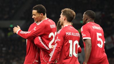 Liverpool, Tottenham'a şans tanımadı