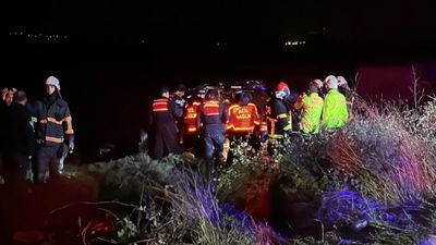 Çanakkale'de polisten kaçan otomobil dehşet saçtı: 5 ölü