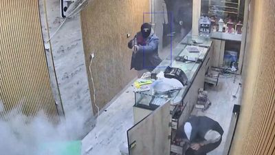 Suriye'de kuyumcu kardeşleri öldüren 2 soyguncu idam edildi