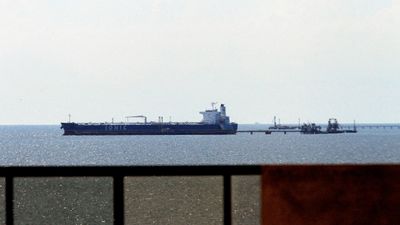 ABD: Venezuela açıklarında bir ticari gemiye daha el koyuldu