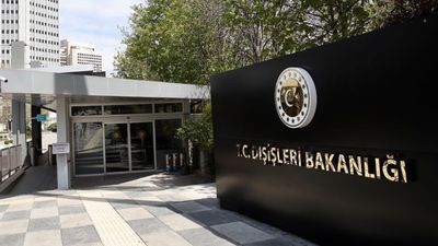 Türkiye, 1963'teki 'Kanlı Noel' katliamında hayatını kaybeden Kıbrıslı Türkleri andı