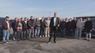 İBB'nin turizm taşımacılığında yapılan yüzde bin 528 oranındaki zamma çalışanlardan tepki