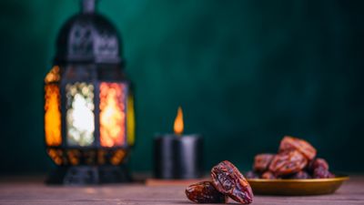 Üç Aylar orucu hangi günler tutulur, nasıl niyet edilir? Üç Aylar'da orucun fazileti...