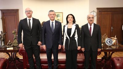 DEM Parti İmralı Heyeti'nden CHP'ye ziyaret