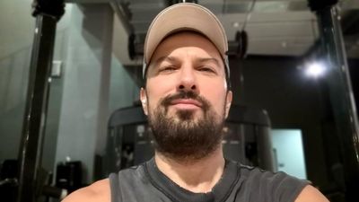 Tarkan'ın konser hazırlığı! Spor salonundan fotoğraf yayınladı