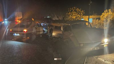 Osmaniye'de otomobillerin çarpıştığı kazada 1 kişi öldü