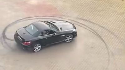 İstanbul'da özel hastanenin valeleri müşterinin otomobiliyle drift attı