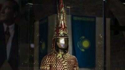 2500 yıllık 'Altın Elbiseli Adam' Türkiye'de sergileniyor