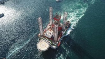 Dev petrol platformu yeniden İstanbul Boğazı’nda