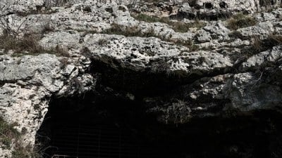 Yarımburgaz Mağarası'nda 600 bin yıllık insan izleri taşıyan galeriler bulundu