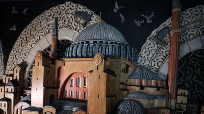 Türk usta, 'Neva' sanatıyla 3 boyutlu ahşap eserler üretiyor