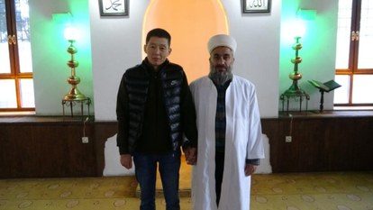 Bursa'da Müslüman olan Güney Koreli, Muhammet ismini aldı